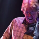 Grateful Dead Co-Founder Phil Lesh Dies at 84